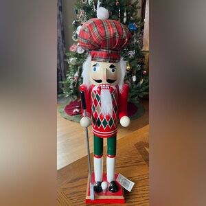 NWT. Golfing Christmas Nutcracker 15”